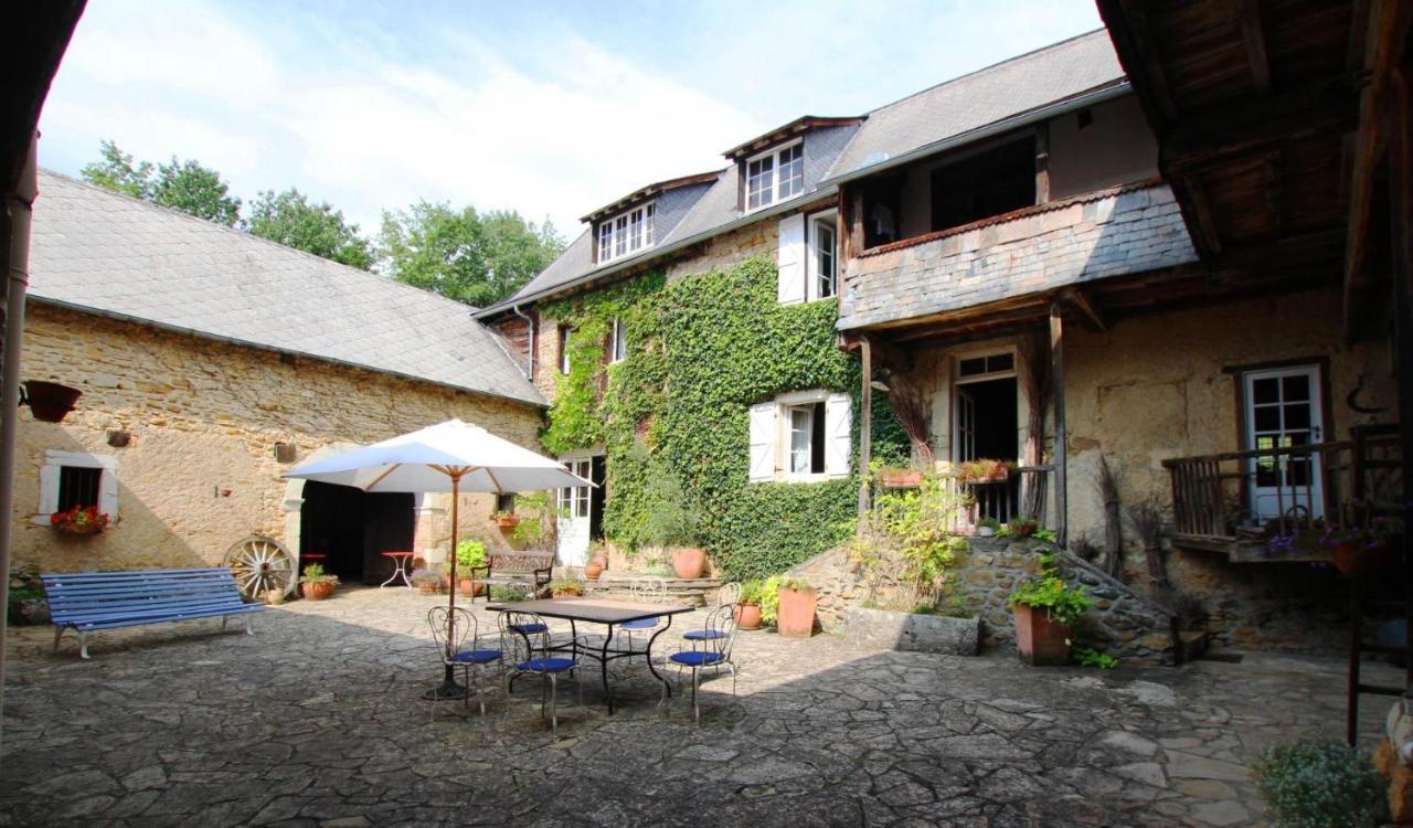La Ferme Dague Bed and Breakfast Lasseube Buitenkant foto